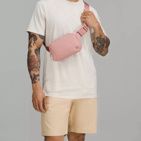 LuluLemon Pink Rose Everywhere Belt Bag 1L - Picture 4 of 8